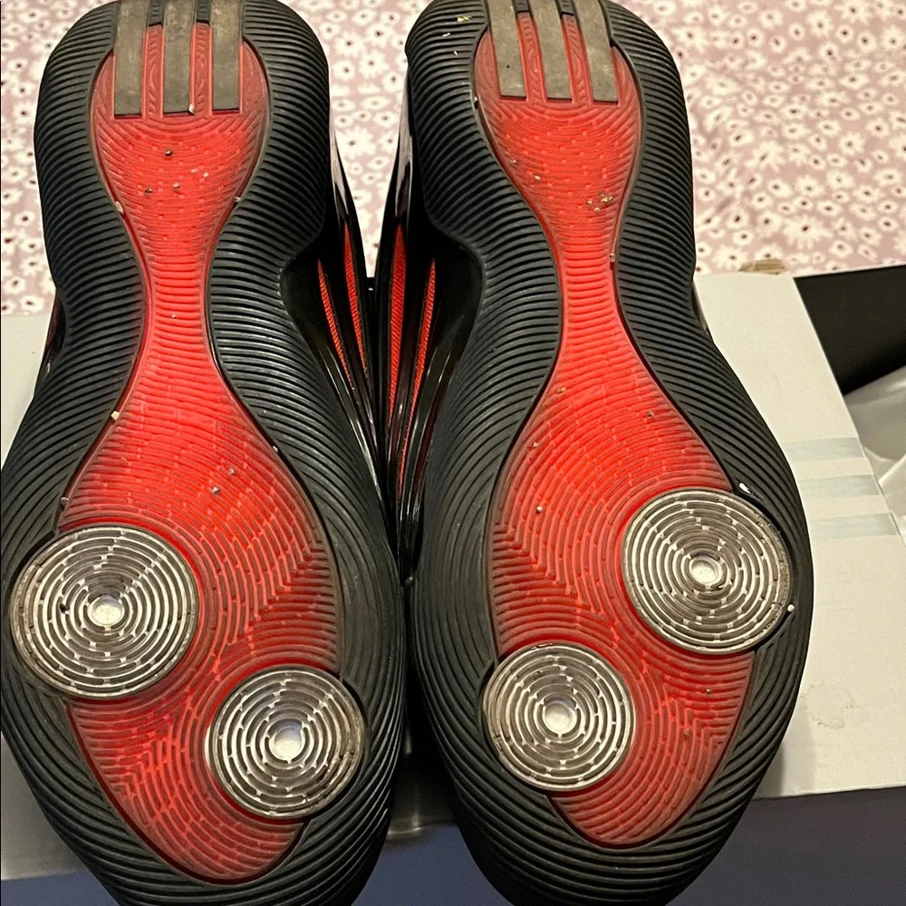 adidas Athletic Shoes Black Red - Picture 8 of 10